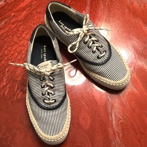 Kate spade boat party shoes size‎ 8.5 B white , cream and navy blue color